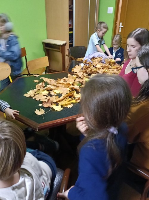 571211452_1240424774781381_1995965420651500043_n