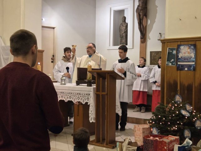 605382272_1288271133330078_3599439270614192450_n