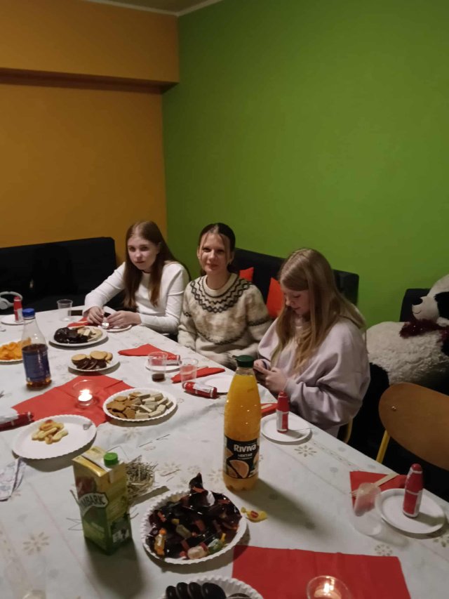 597906862_3820240984935882_6803676339924364550_n